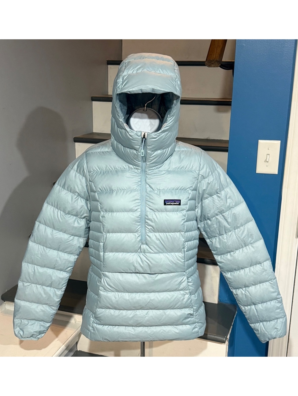 Patagonia Women’s Small Down Sweater Hoody 1/2 Zip Pullover Big Sky Blue Jacket!